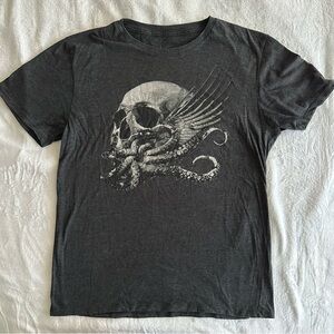 Skull Graphic Tshirt